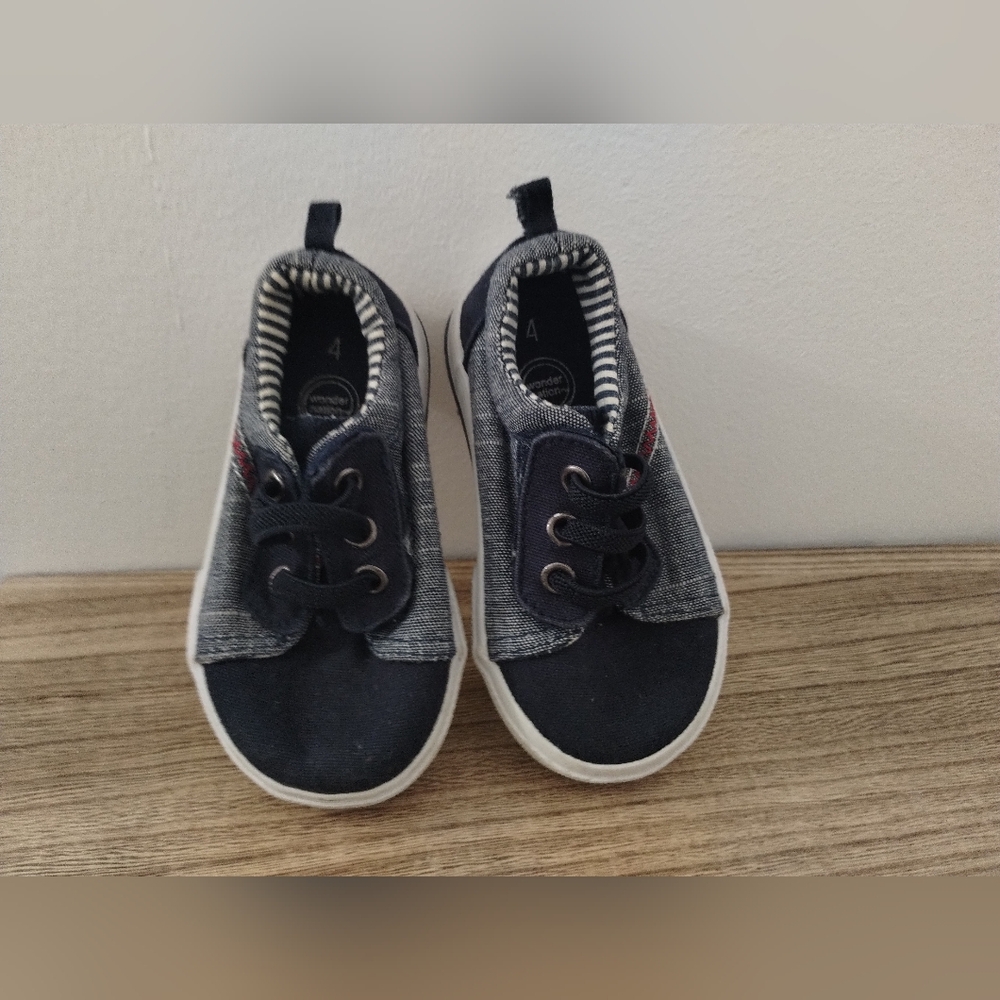 Wonder National Boys Toddler shoes